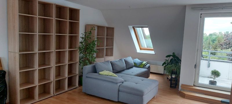 Helle 3-Zimmer-Wohnung auf zwei Etagen mit Balkon